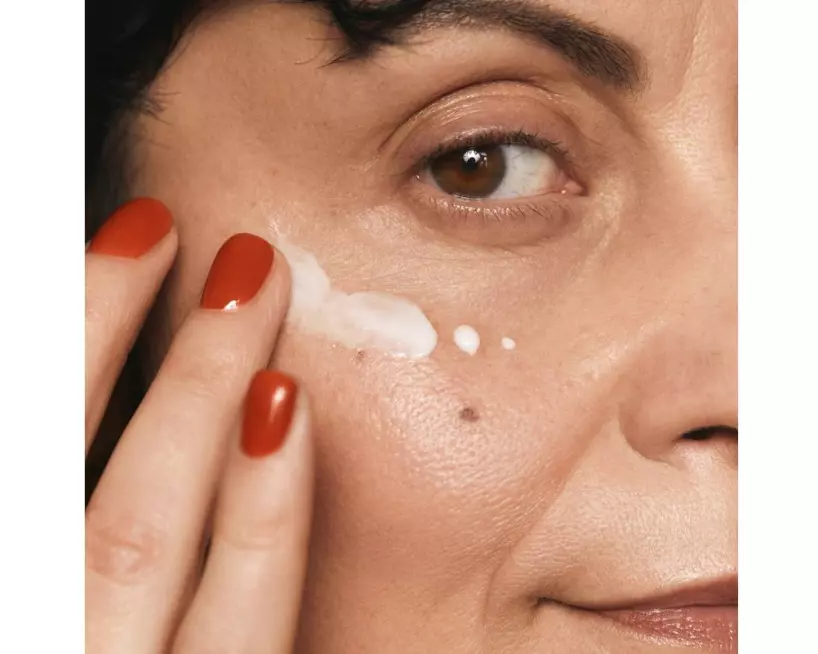 MÁDARA Age Pro Contour 15 ml