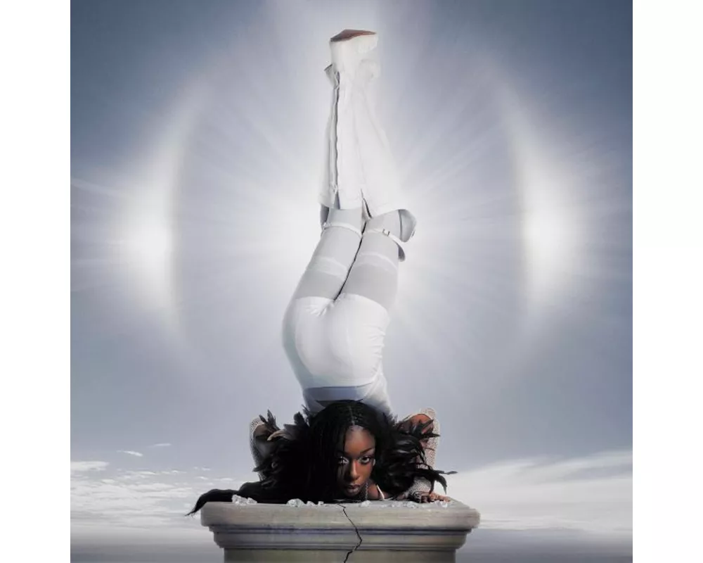 The Starrr of the Queen of Life