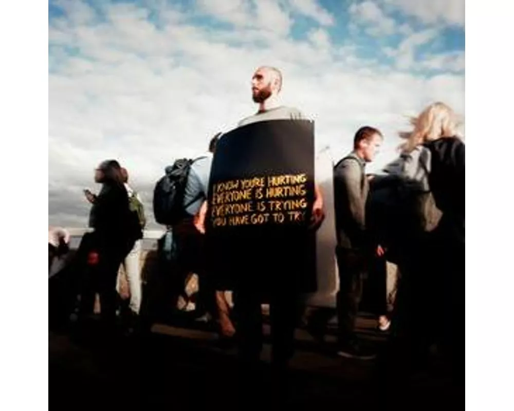 I know you're hurting,everyone is hurting,everyo