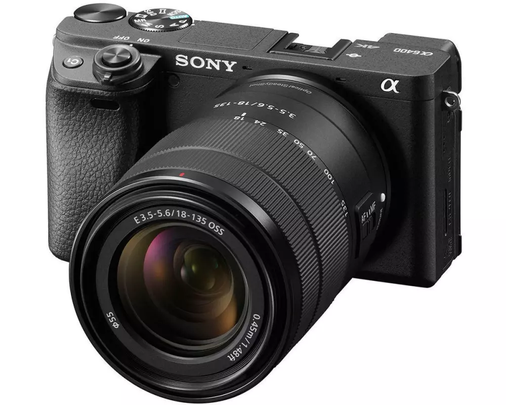 Sony Fotokamera Alpha 6400 Kit 18-135