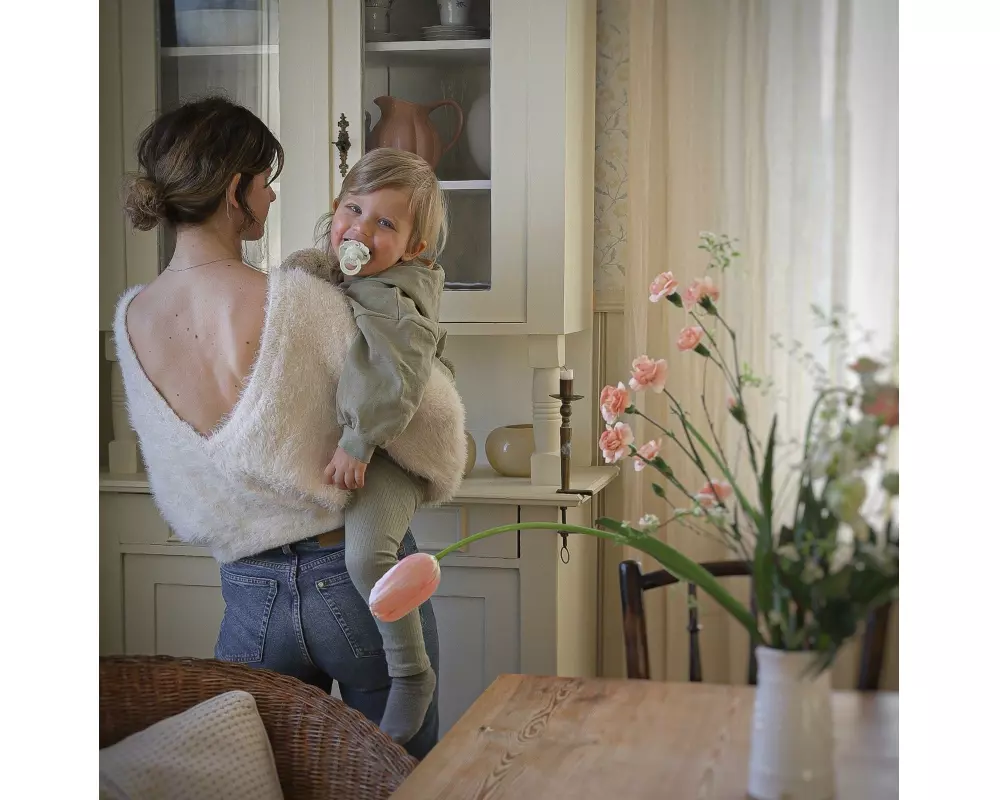 ELODIE Schnuller symmetrisch Silikon Binky Bloom Vanilla White