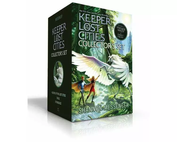 Keeper of the Lost Cities Collector's Set (Includes a Sticker Sheet of Family Crests) (Boxed Set)