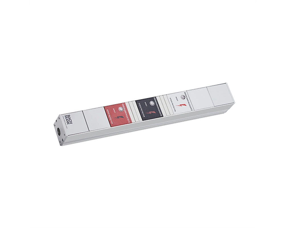 BACHMANN IT PDU Basic Inline SPD, 3ph 3x16A ÜSS 1m H05VV-F 5G2,5mm CEE 16A