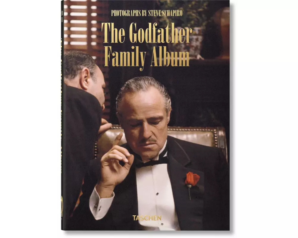 Steve Schapiro. The Godfather Family Album. 45th Ed