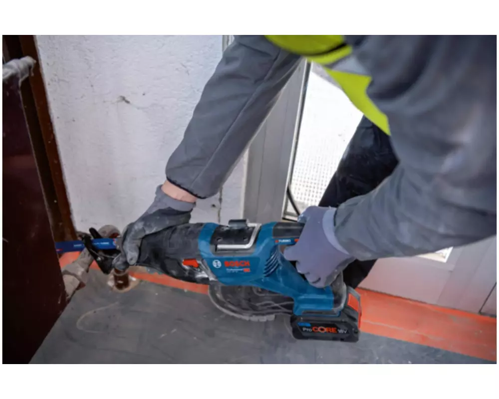 Bosch Professional Akku-Säbelsäge GSA 18 V-28 (solo, C) (ohne Akku)