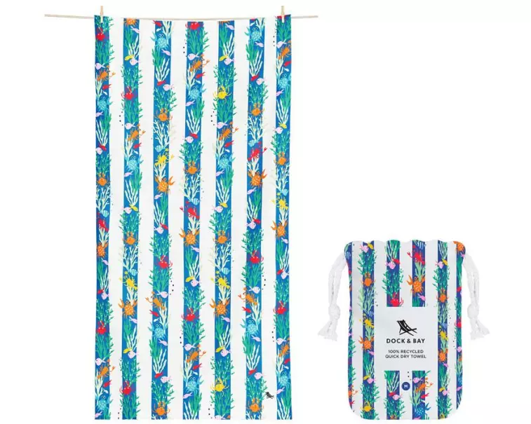 Dock & Bay Strandtuch Beneath the Reef 130 cm x 70 cm, Mehrfarbig