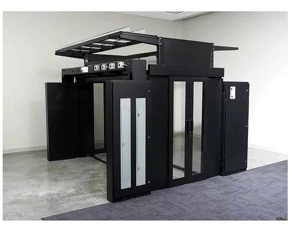 APC HyperPod Accessory, 42-52U, Rack Blanking Panel, 300mm