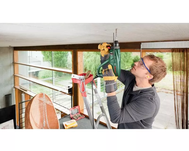 Bosch Bohrhammer PBH 2100 RE 550 W