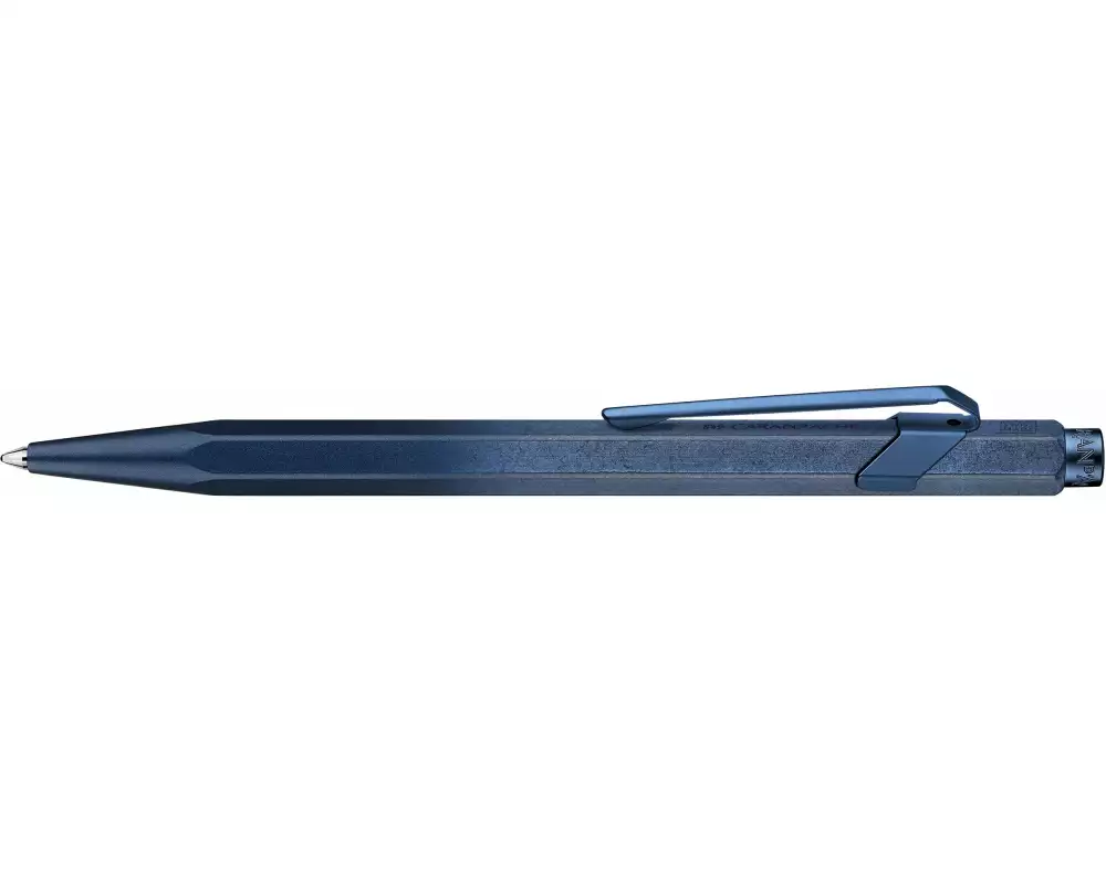 Caran d'Ache Kugelschreiber Cosmic Blue M, Nachtblau