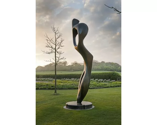 Henry Moore: Monumental Nature