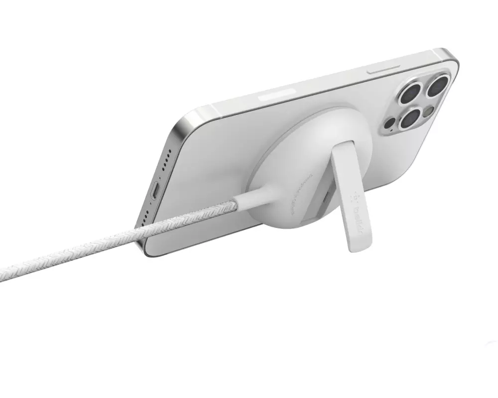 Belkin Wireless Charger Boost Charge Pro Weiss