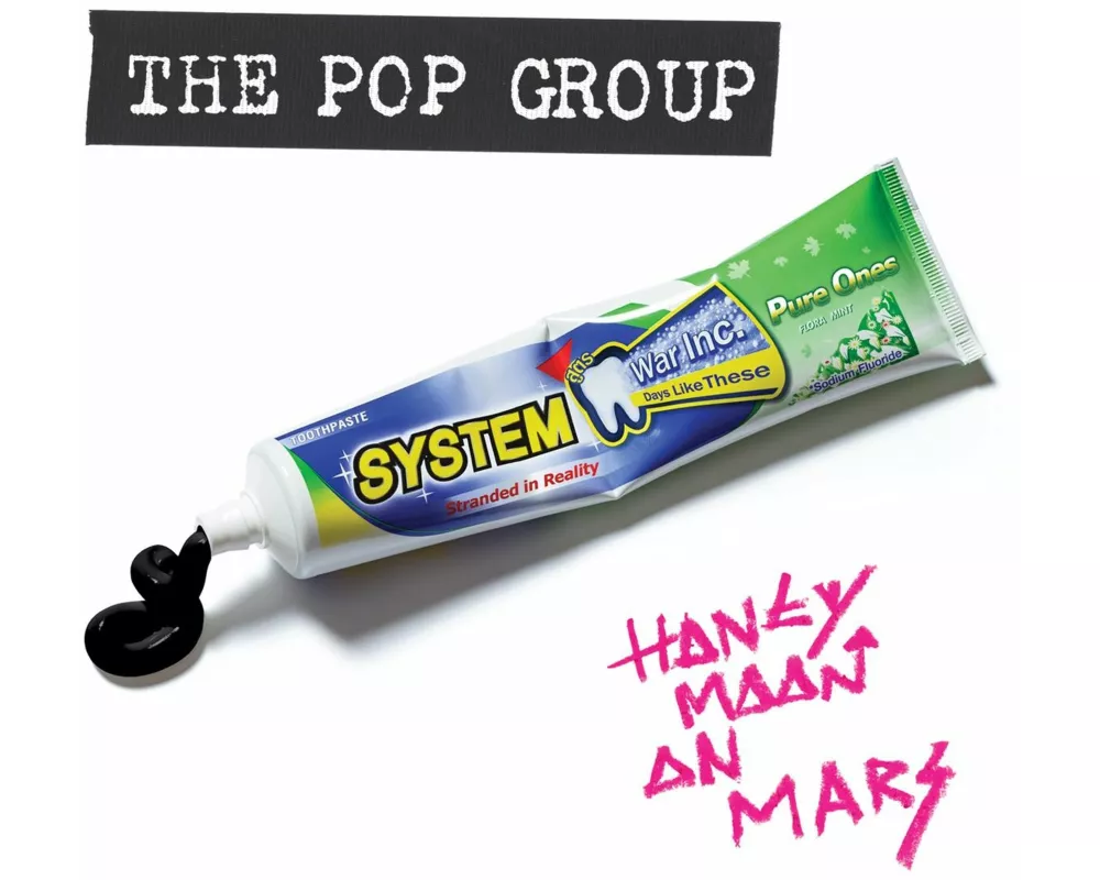 Honeymoon On Mars(Ltd. Deluxe Clamshell Box)