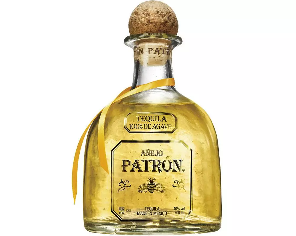 The Patrón Spirits Añejo 0.7 l