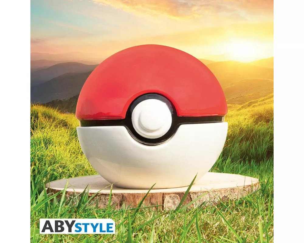 POKEMON Cookie Jar Pokéball