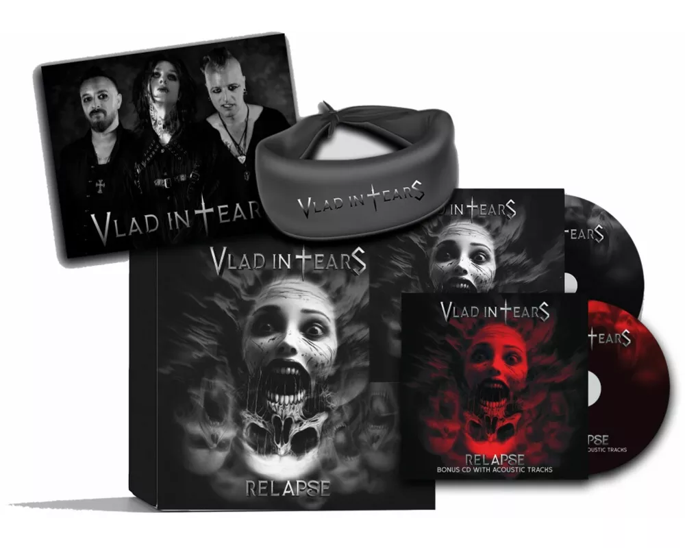 Relapse (Ltd. Fanbox/CD+Bonus Disk/Bandana/Poster)