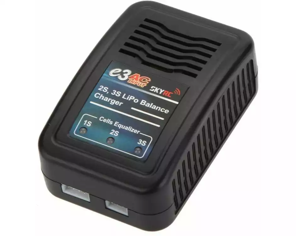 SKYRC Ladegerät e3 für 2-3S LiPo