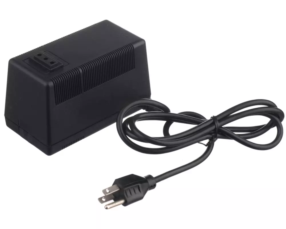 Alpha Elettronica Spannungswandler 50 W, 230 V