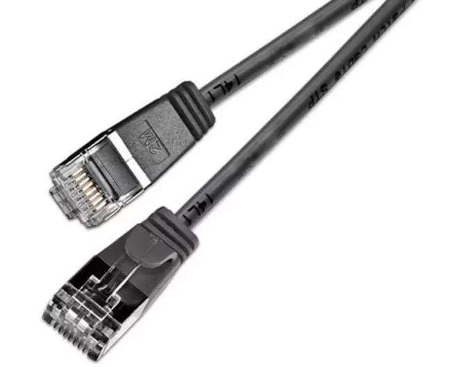 SLIM Slimpatchkabel RJ-45 - RJ-45, Cat 6, U/FTP, 10 m, Schwarz