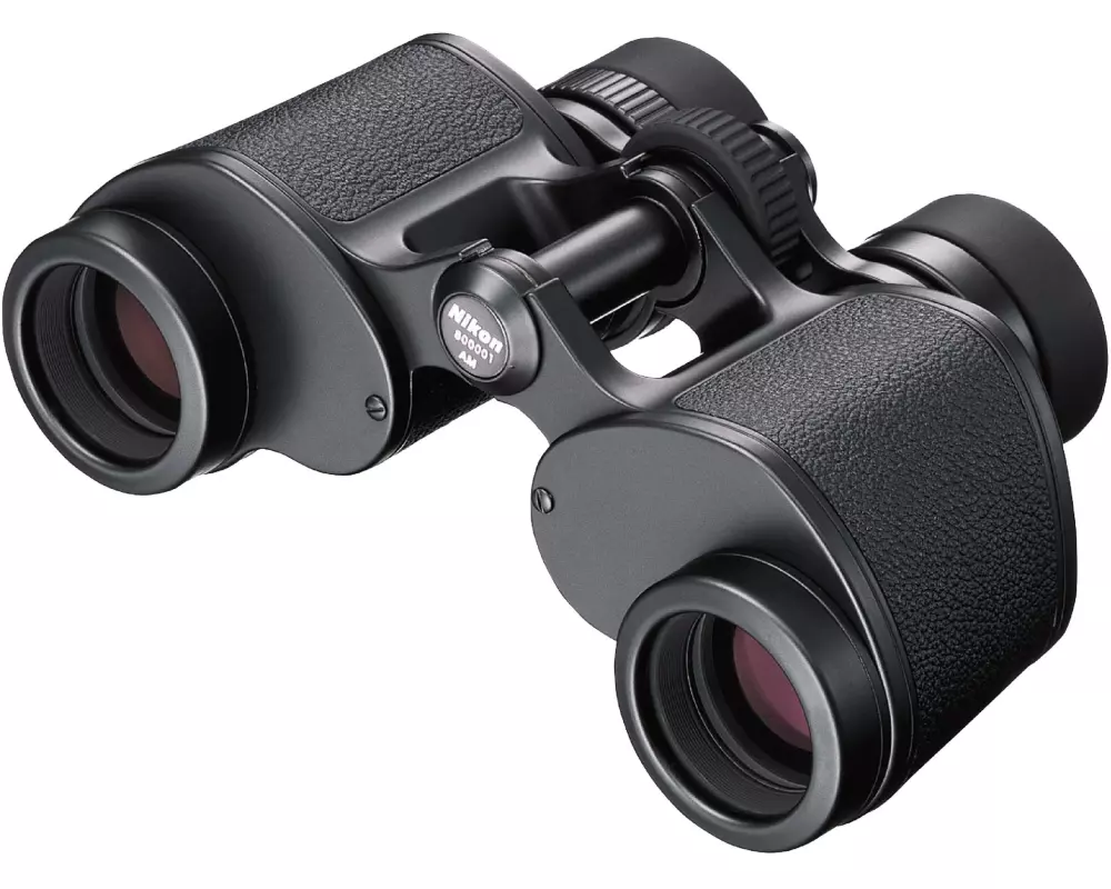 Nikon Fernglas 8x30 EII