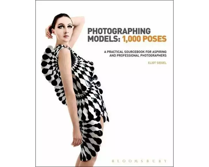 Photographing Models: 1,000 Poses