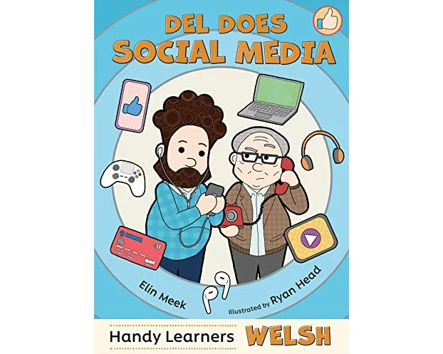 Del Does Social Media