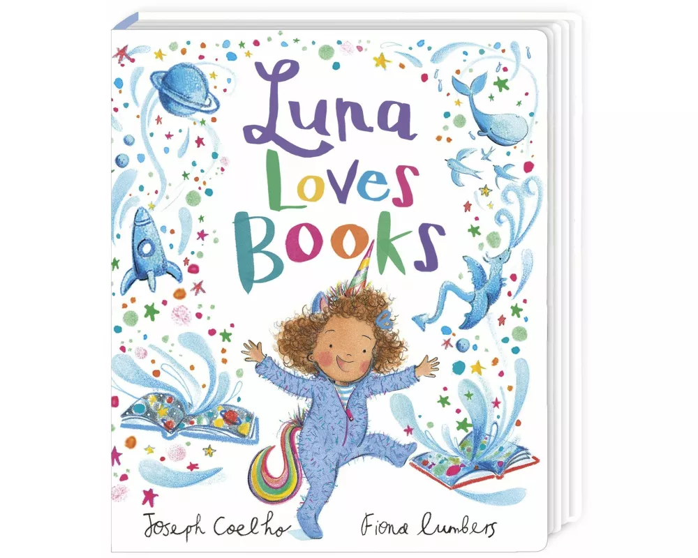 Luna Loves Books