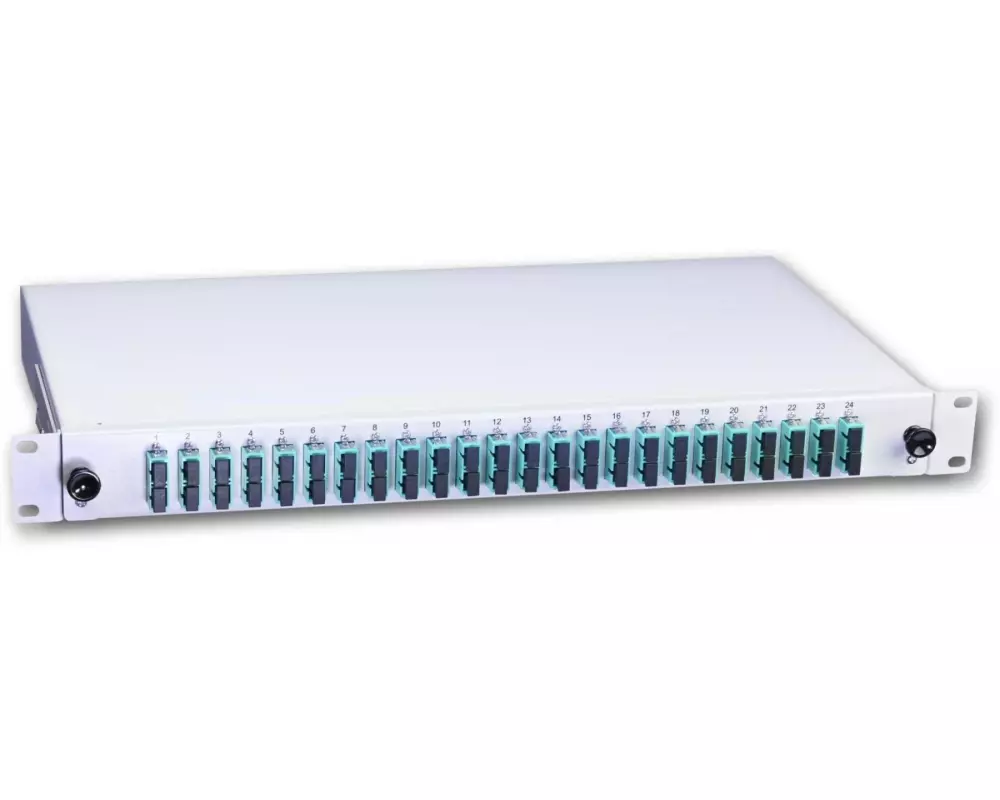 Lightwin Spleissbox 48 Fasern, 24x DSC MM, 50/125µm OM3 Pigtail