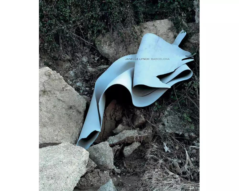 Janelle Lynch: Barcelona