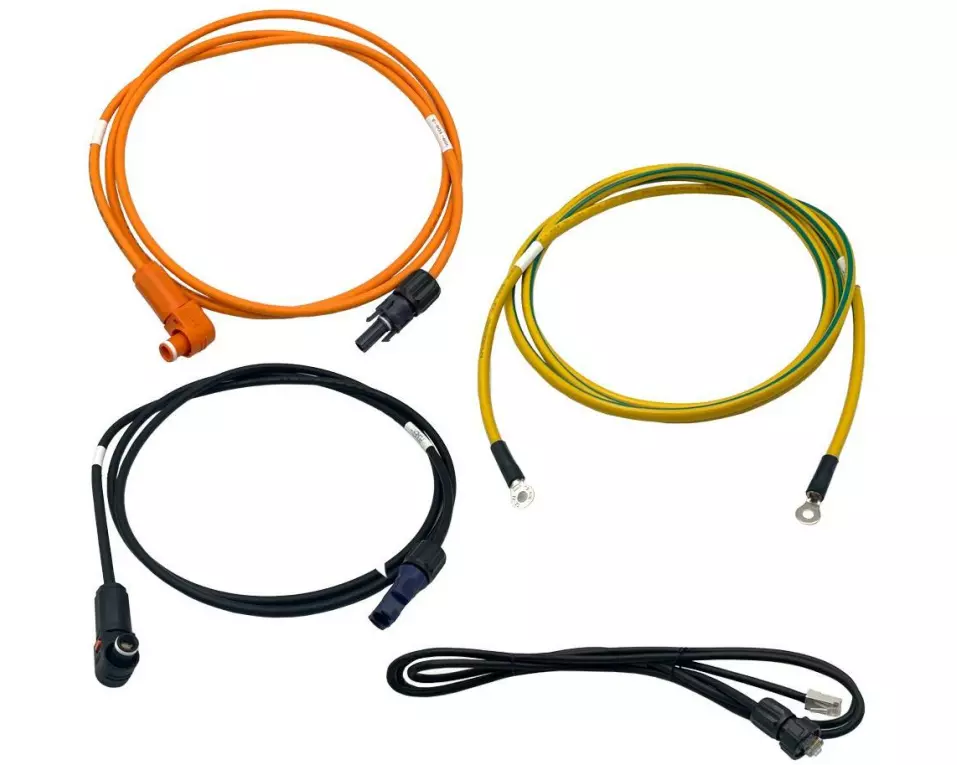 GROWATT Anschlusskabel -Set ARK-2.5H-A1