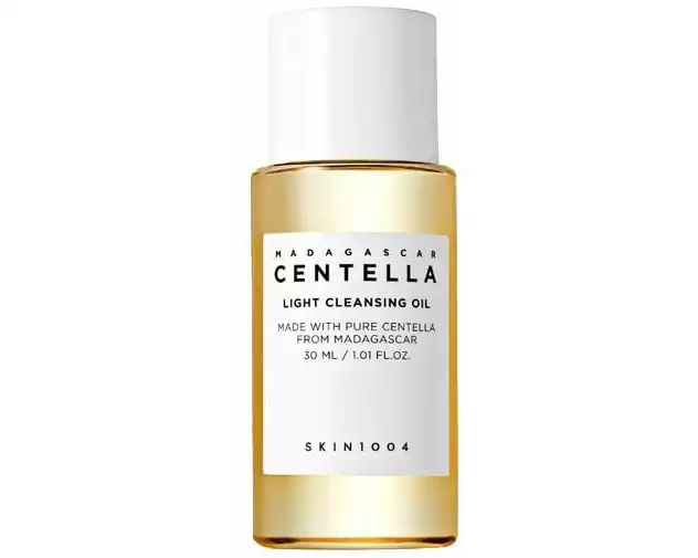 SKIN1004 Madagascar Centella Light Cleansing Oil 30 ml