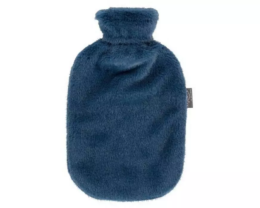 Suprima Fashy Wärmflache 2 L mit Flauschbezug, blau