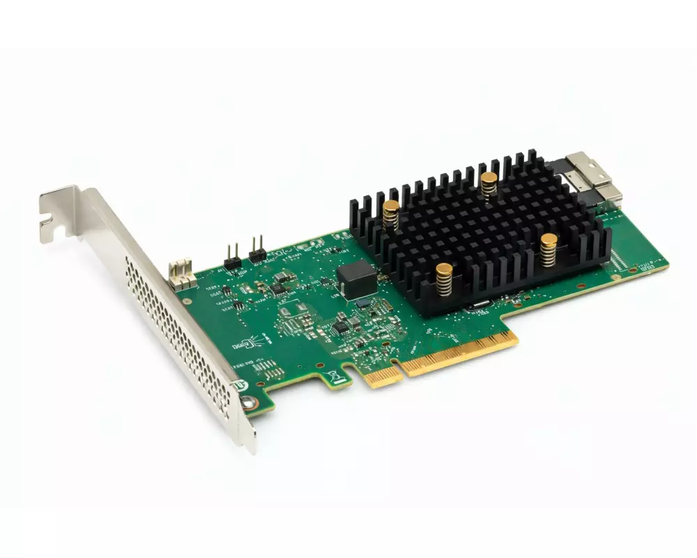 Broadcom MegaRAID 9520-8i