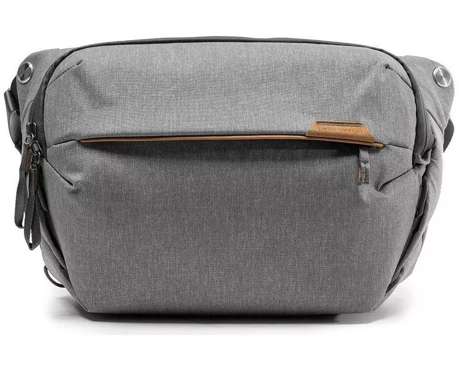 Peak Design Kameratasche Everyday Sling 10L v2 Hellgrau