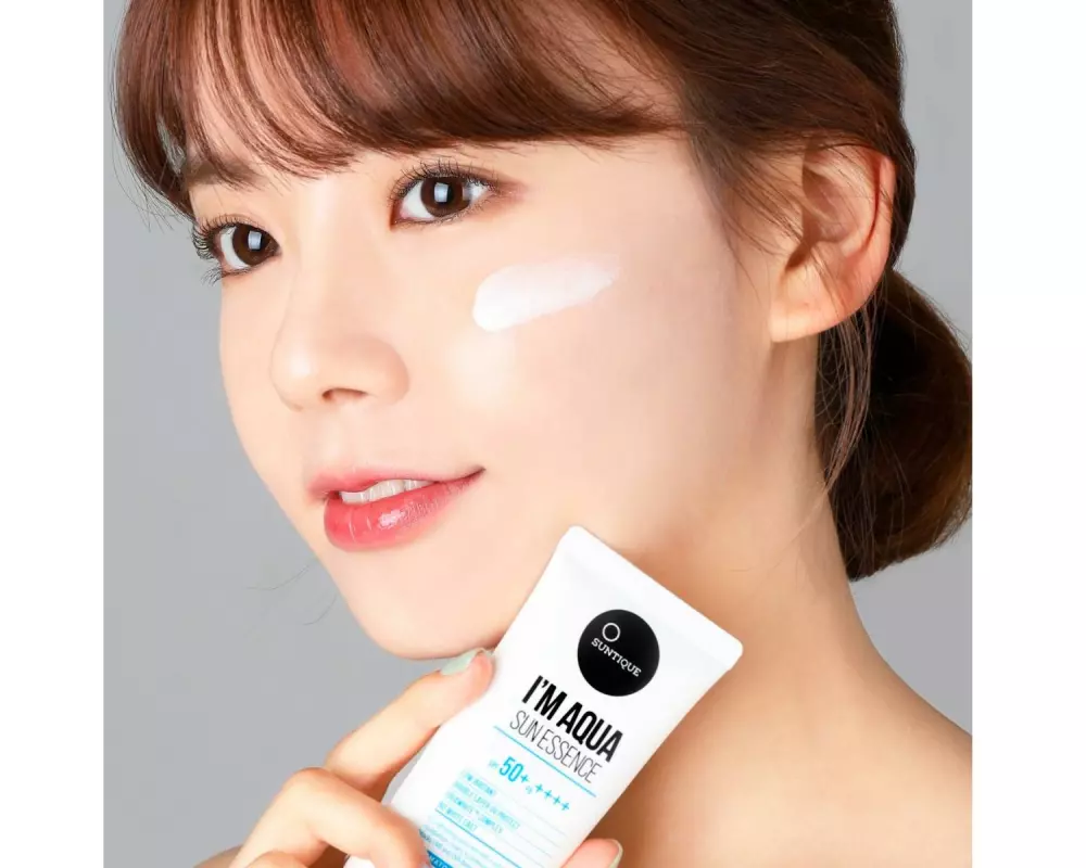 SUNTIQUE I'm Aqua Sun Essence 50 ml