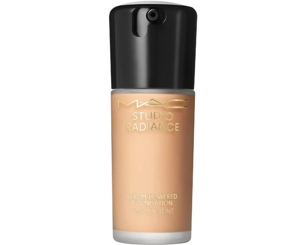 MAC Cosmetics Radiance Serum-Powered Foundation Nr. C4.5