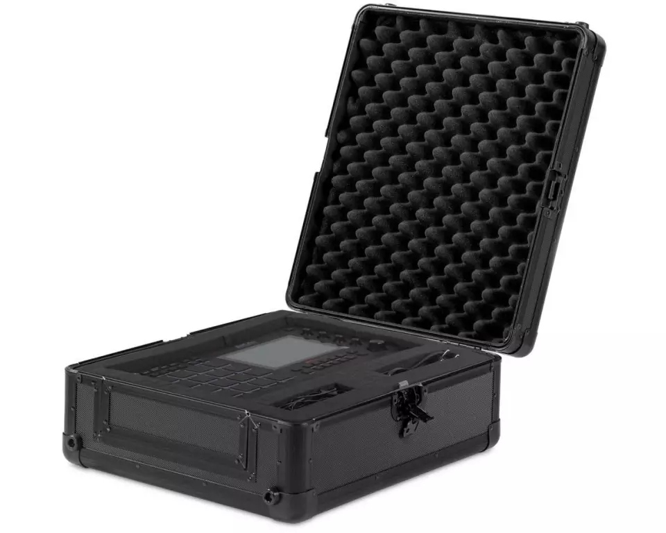 UDG Gear Ultimate Pick Foam Flight Case Multi Format M