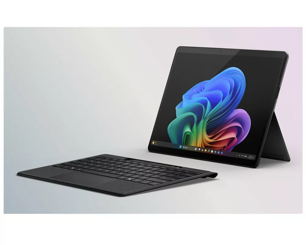 Microsoft Surface Pro11, Snapdragon X Plus, 13 inch, 16GB, 512GB, W11P, Black, COMM