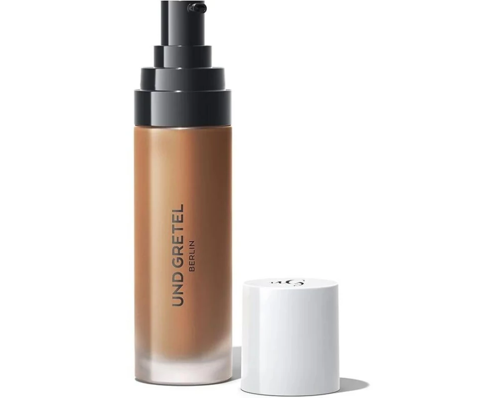 UND GRETEL Liquid Foundation Light Dark 7