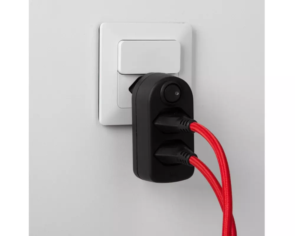 Max Hauri Mehrfachstecker ADAPT 2x Typ 13 weiss drehbar Schalter