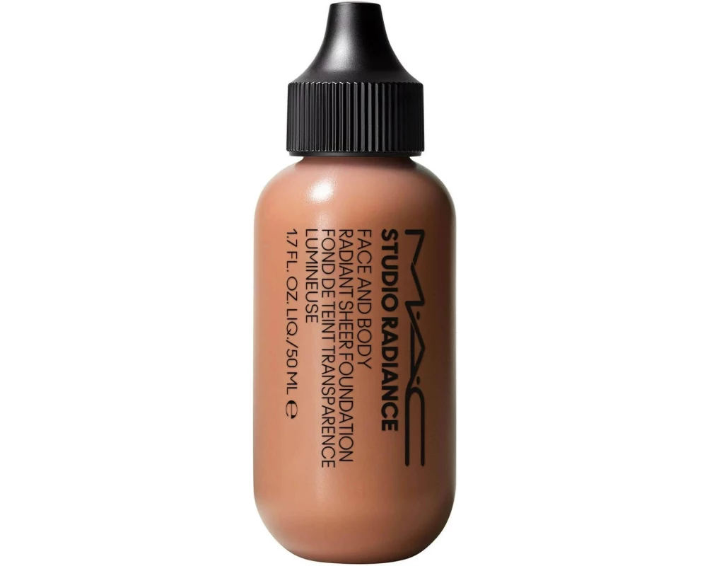 MAC Cosmetics Studio Radiance Face and Body W4