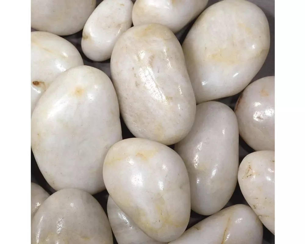 CHALET Dekosteine Flusskiesel 20-40 mm Schwarz 650 ml