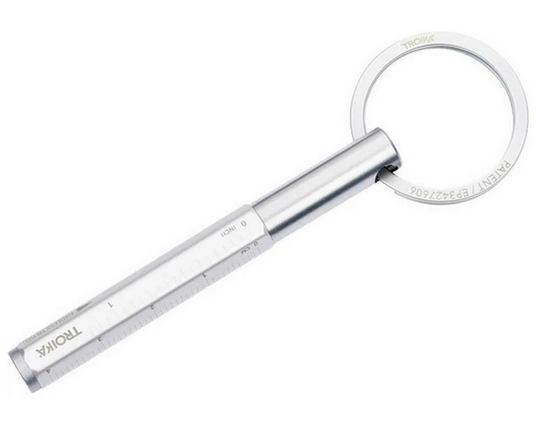 Troika Schlüsselanhänger Endless to go Silber