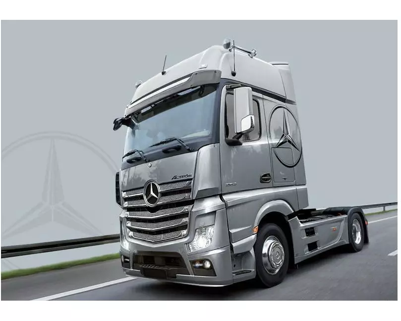 Italeri Bausatz Mercedes Benz Actros Giga Space 1:24