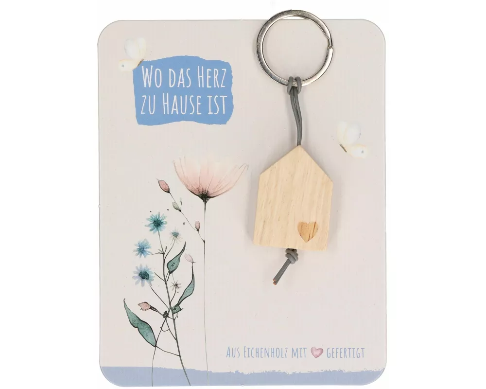 Butzon & Bercker Holz-Schlüsselanhänger 10,5 x 3 cm – aus unbehandeltem Eichenholz mit Herz-Lasergravur, graues Lederband, Lieferung auf Backcard mit
