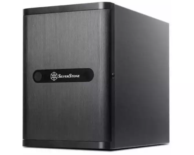 SilverStone PC-Gehäuse DS380B