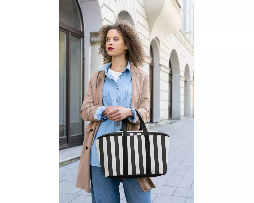 Reisenthel Kühltasche 20 l Summerstripes Black