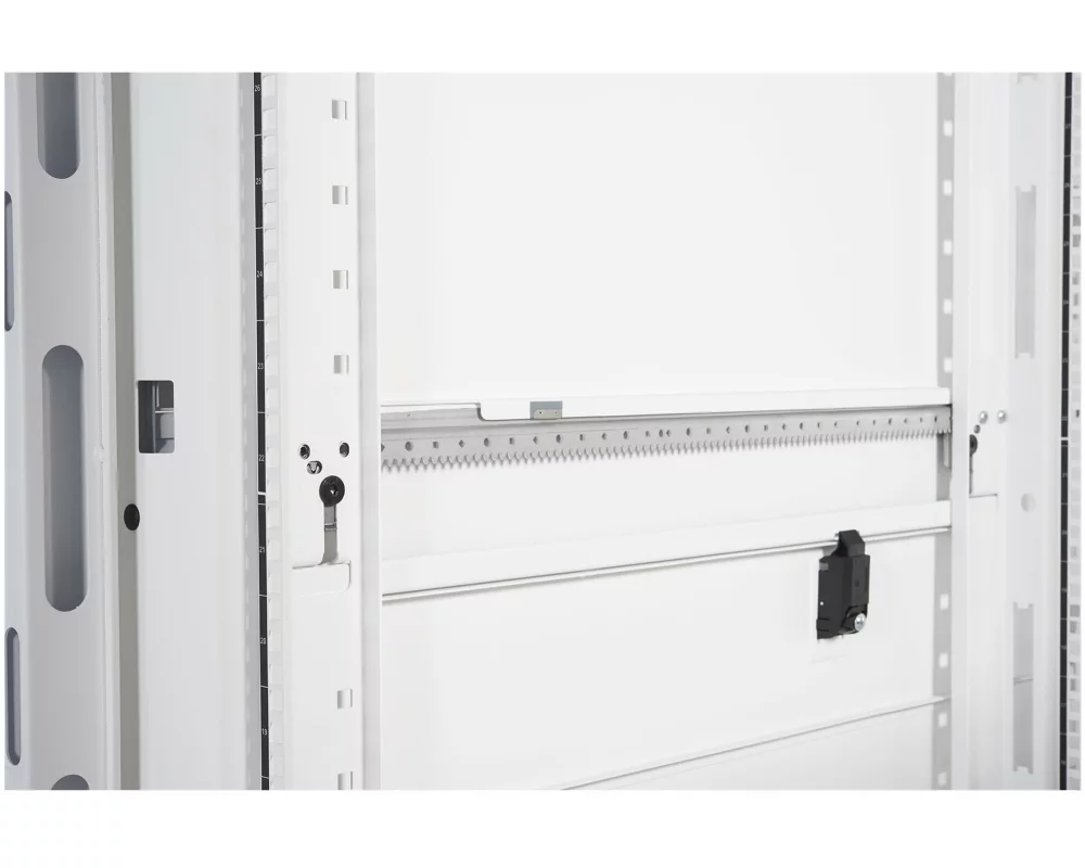 APC NetShelter SX, 48U, 600mm Wide, x 1070mm Deep, Enclosure with Sides, SE, White