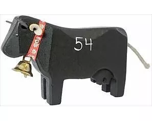 Eringer Kuh 2 stehend