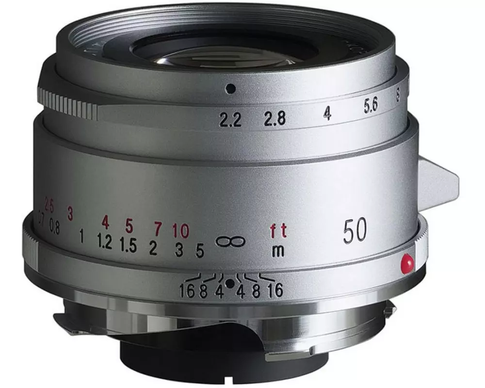Voigtländer Festbrennweite Color-Skopar 50mm F/2.2 VM Silber – Leica M