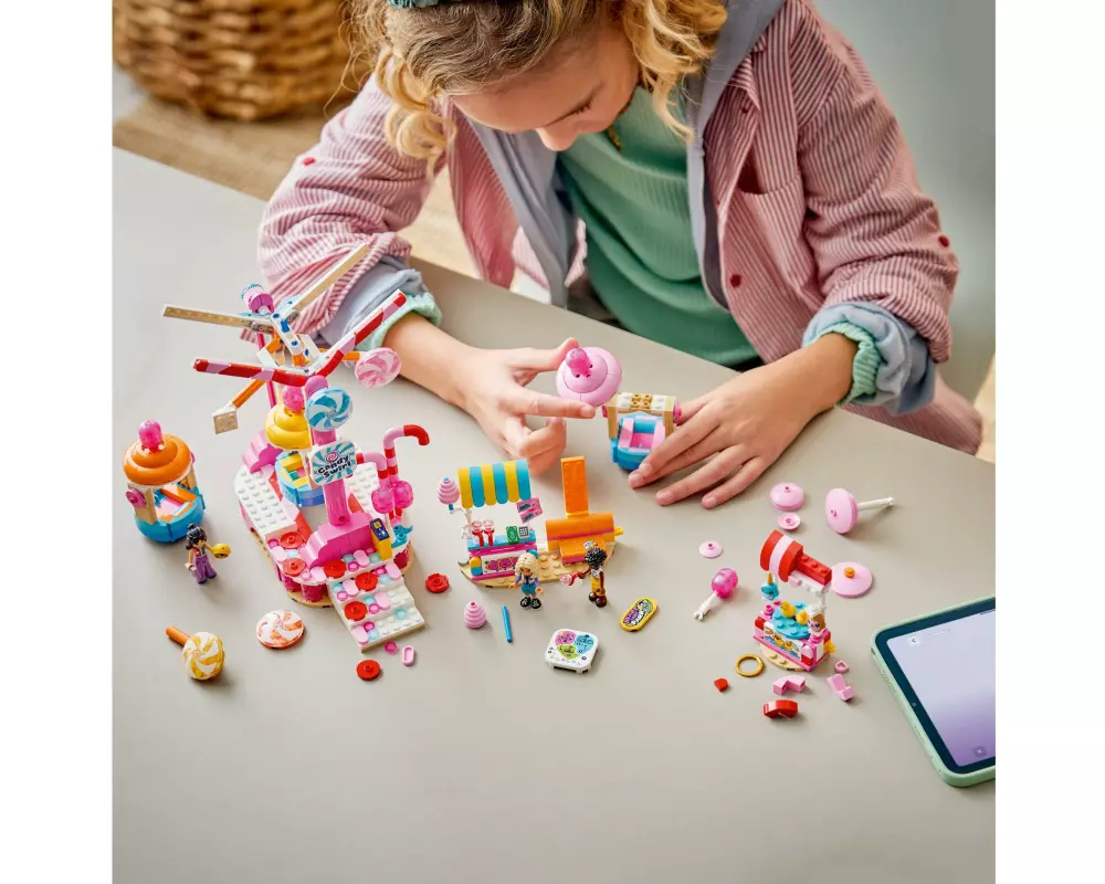 LEGO Friends Cupcake-Riesenrad 42700